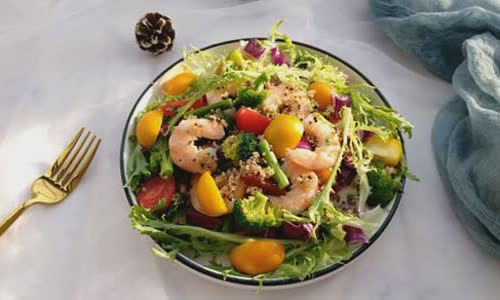 Cách làm Salad Tôm Trộn Rau Quả giảm cân, đơn giản tại nhà