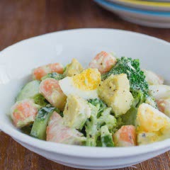 Cách Làm Salad Tôm Trứng Đơn Giản Ngon Miệng Ở Nhà