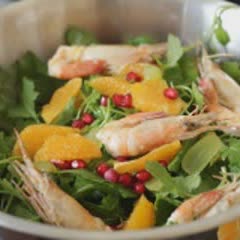 Cách Làm Salad Trái Cây Tôm Chiên Đơn Giản Mà Ngon