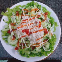 Cách làm Salad trộn cá ngừ