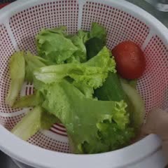 Cách làm Salad trộn cá ngừ