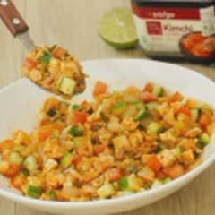 Cách Làm Salad Ức Gà Kim Chi Ngon Mắt Cho Gia Đình