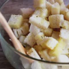 Cách làm Salad ức gà sốt Caesar - Caesar Salad