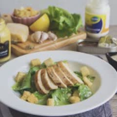 Cách làm Salad ức gà sốt Caesar - Caesar Salad