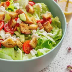 Cách làm Salad xà lách dưa leo cà chua