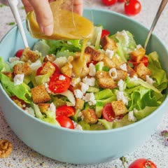 Cách làm Salad xà lách dưa leo cà chua