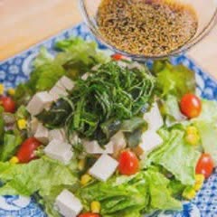 Cách làm salad xà lách rong biển