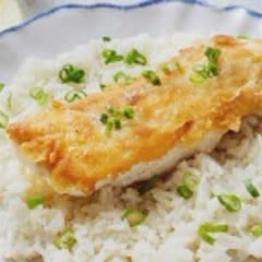 Cách làm tempura cá chiên giòn, ăn kèm cơm và salad