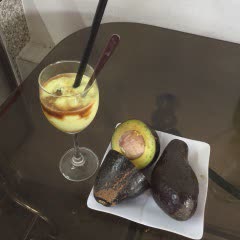 Cách làm sinh tố bơ cà phê