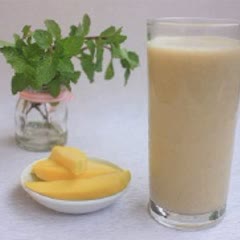 Cách làm sinh tố chuối mix xoài