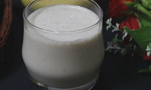 Cách làm sinh tố chuối sữa