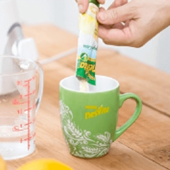 Cách làm sinh tố Nesvita trái cây tươi