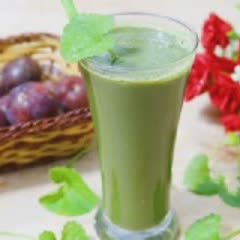 Cách làm sinh tố rau má thơm mát