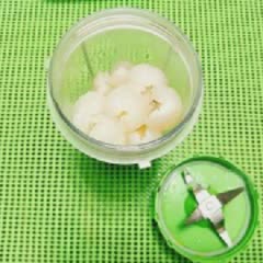 Cách làm sinh tố vải tươi