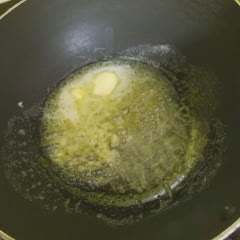 Cách làm Củ sen lắc trứng muối