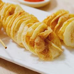 Cách làm khoai tây chiên lốc xoáy giòn rụm