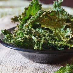 Cách làm Snack cải xoăn