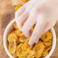Cách Làm Snack Chuối Sấy Giòn Tan Cho Bé Ăn Vặt