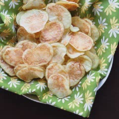 Cách Làm Snack Khoai Tây Bằng Lò Vi Sóng Thơm Ngon