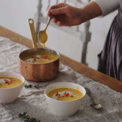 Cách làm soup cà rốt khoai tây cho bé