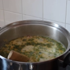 Cách làm súp cá hồi rau củ