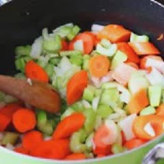 Cách Nấu Súp Gà Rau Củ Thơm Ngon Hấp Dẫn Ở Nhà