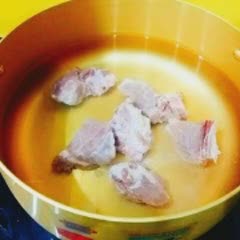 Cách làm Súp Hoành Thánh Sườn Non đủ chất cho bữa sáng