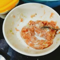 Cách làm Súp Hoành Thánh Sườn Non đủ chất cho bữa sáng