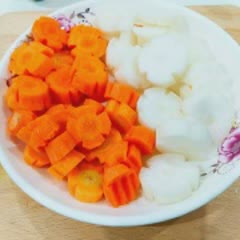 Cách làm Súp Hoành Thánh Sườn Non đủ chất cho bữa sáng