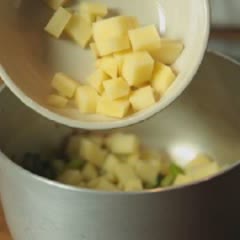 Cách làm súp khoai tây mịn
