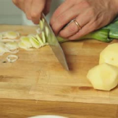 Cách làm súp khoai tây mịn