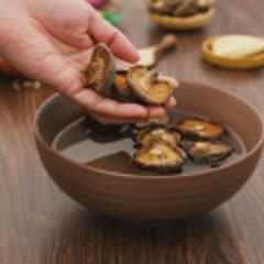 Cách Nấu Súp Tóc Tiên Chay Bổ Dưỡng Cho Cha Mẹ