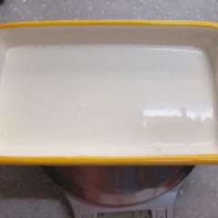 Cách làm Thạch Sữa Dừa Dâu Tây mát lạnh, giải nhiệt mùa hè