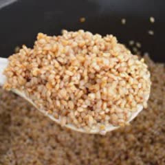 Cách làm xôi gà hấp lá sen dẻo thơm