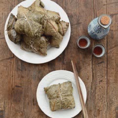 Cách làm xôi gà hấp lá sen dẻo thơm