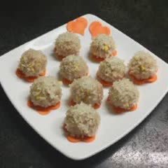 Cách làm xôi viên thịt