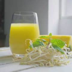 Cách làm nước ép giá đỗ thơm