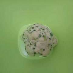 Cách làm Bánh Quy Sữa Hành Lá giòn tan, vị béo bùi