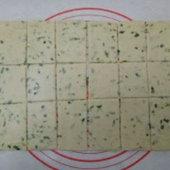 Cách làm Bánh Quy Sữa Hành Lá giòn tan, vị béo bùi