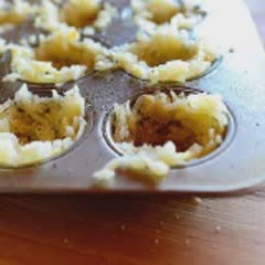 Cách làm Bánh tổ chim khoai tây trứng
