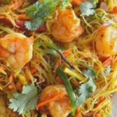 Cách làm Mì Xào Singapore dinh dưỡng cho gia đình 