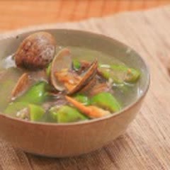 Cách làm Canh Nghêu Nấu Mướp giải nhiệt cho ngày nắng nóng