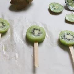 Cách Làm Kiwi Phủ Chocolate Để Ăn Vặt, Tráng Miệng