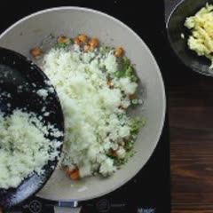 Cách Làm Cơm Bông Cải Trắng - Cauliflower Fried Rice