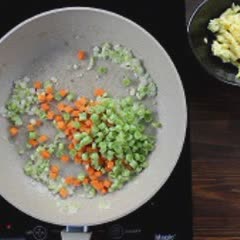 Cách Làm Cơm Bông Cải Trắng - Cauliflower Fried Rice