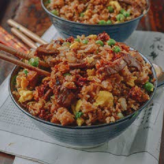 Cách làm Cơm chiên thịt bò tương
