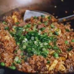 Cách làm Cơm chiên thịt bò tương