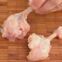 Cách làm cánh gà sốt tương ớt hấp dẫn