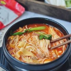 Cách làm mì nấm bổ dưỡng cho bữa sáng