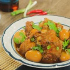 Cách làm Sườn Non Kho Trứng Cút thơm ngon và đậm đà